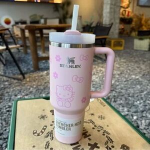 Stanley Pink Hello Kitty Quencher Tumbler